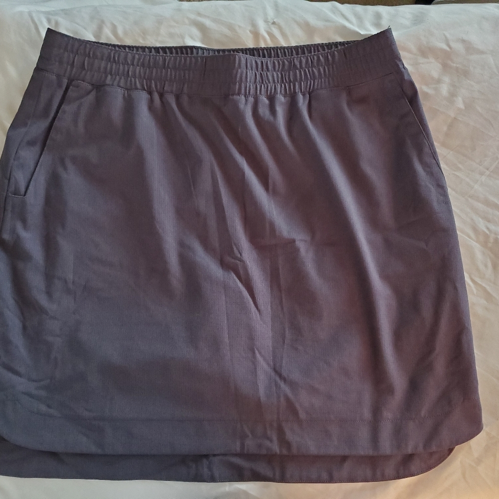 Duluth Trading skort